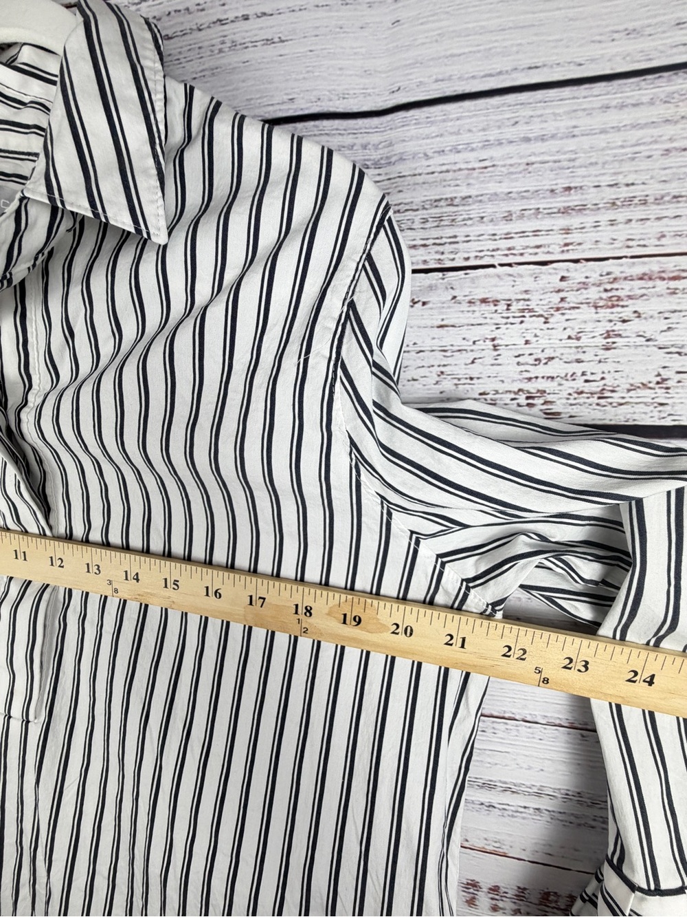 Chico’s Striped Button Front Blouse Ruffle Bell Sleeve White Black Size 2 - Picture 7 of 7